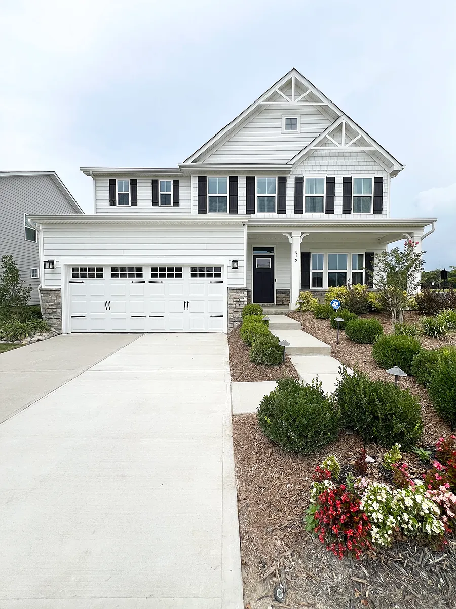 Building Photo - 819 Autumn Sage Dr