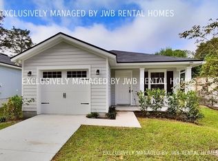 8868 Adams Ave, Jacksonville, FL 32208