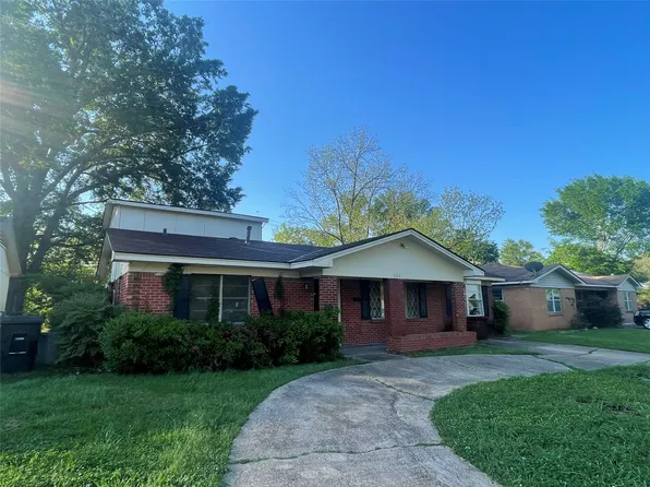 625 Rainbow Dr, Shreveport, LA 71106