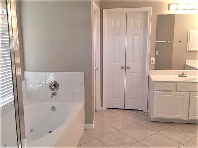 4506 Nealwood Ct — Photo 15