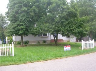 19 Mekeel Dr, Succasunna, NJ 07876