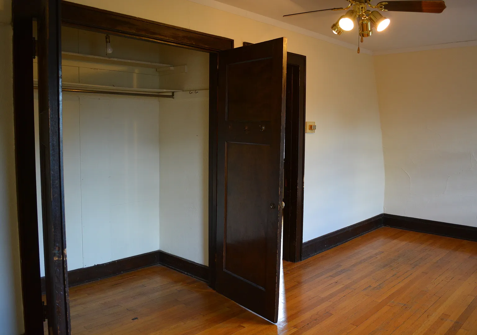 Stowell Manor — Photo 4