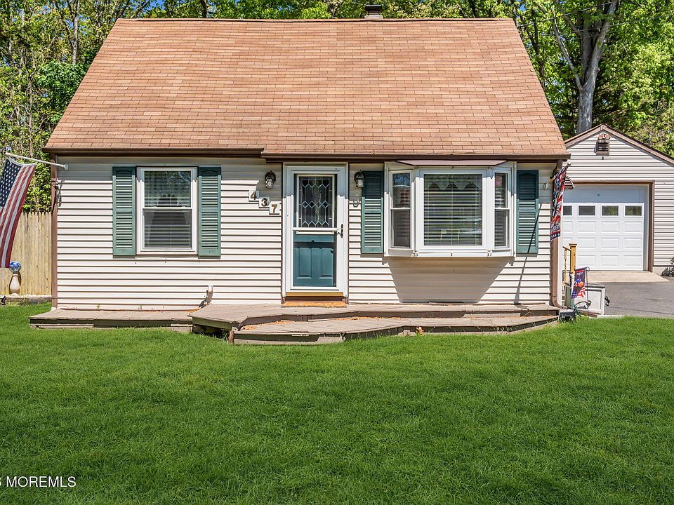 1st image of 437 Shady Lane