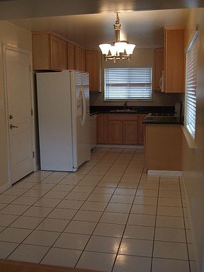 2nd image of 1282 Flora Ave