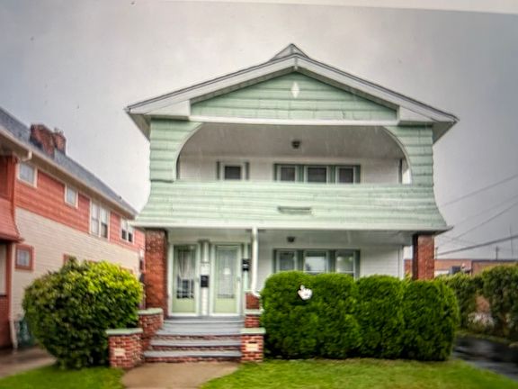 3rd image of 16501 Nicholas Ave #2