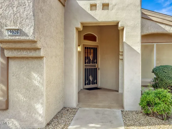 19926 N GREENVIEW Drive, Sun City West, AZ 85375