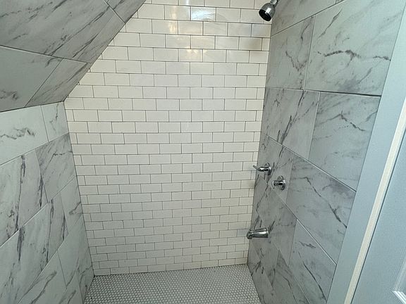 3rd image of 89 N Burgher Ave #3