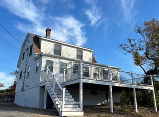 12 McLeod Ave, Newbury, MA 01951