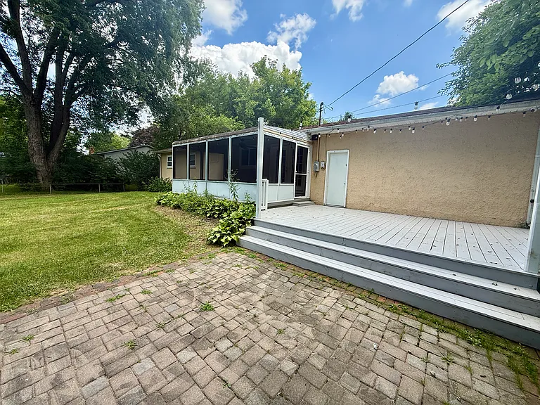 1433 Alton Darby Creek Rd — Photo 12