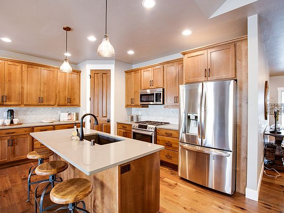 5th image of 4903 E Summercrest Ct