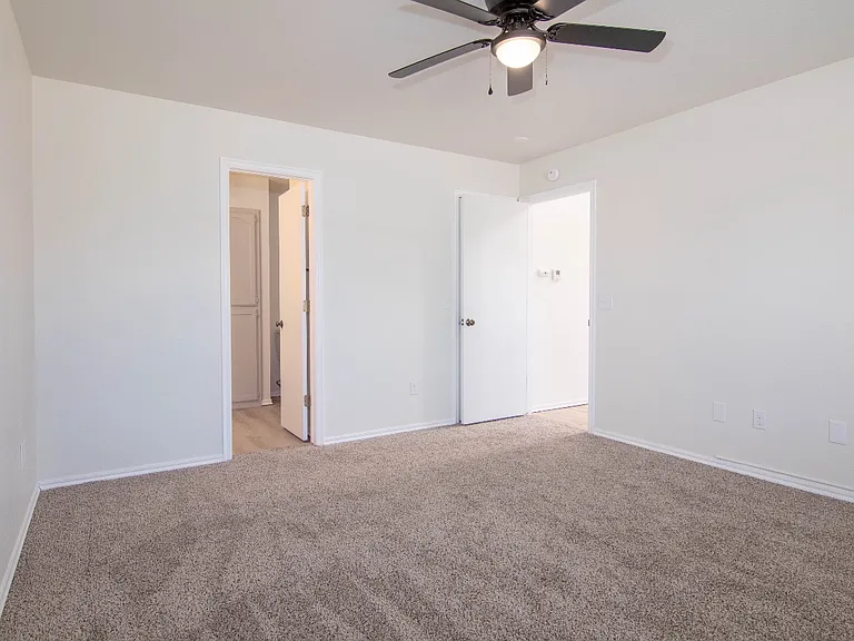 1431 Westmore Dr — Photo 14