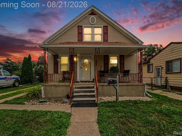 2136 Boldt St, Dearborn, MI 48124