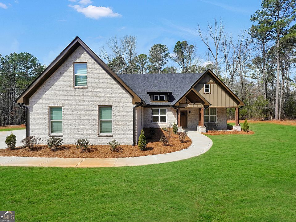 1st image of 76 Brookhollow Dr