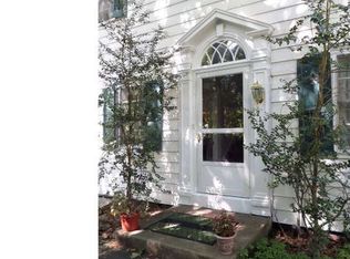 214 Hewett Rd, Wyncote, PA 19095