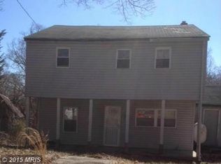 9404 Croom Rd, Upper Marlboro, MD 20772