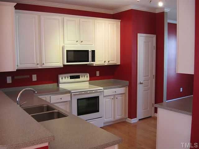 2nd image of 5005 Celtic Ct
