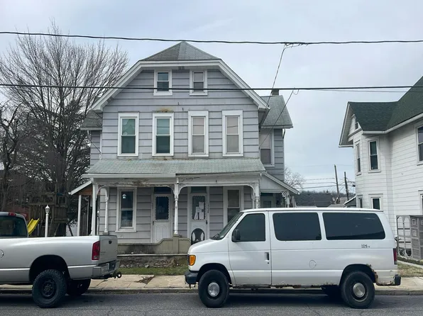 1724 Washington Ave, Northampton, PA 18067