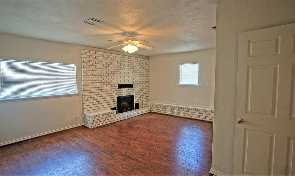 1st image of 816 Belaire Dr