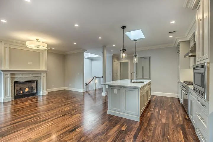 30 Winchester St #5 — Photo 2