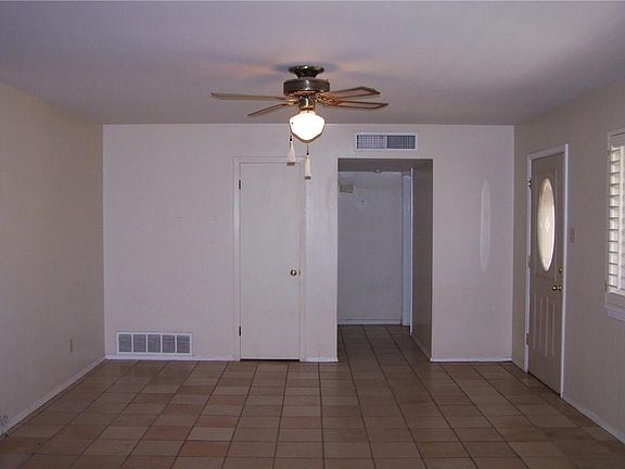 5th image of 436 De Leon Dr