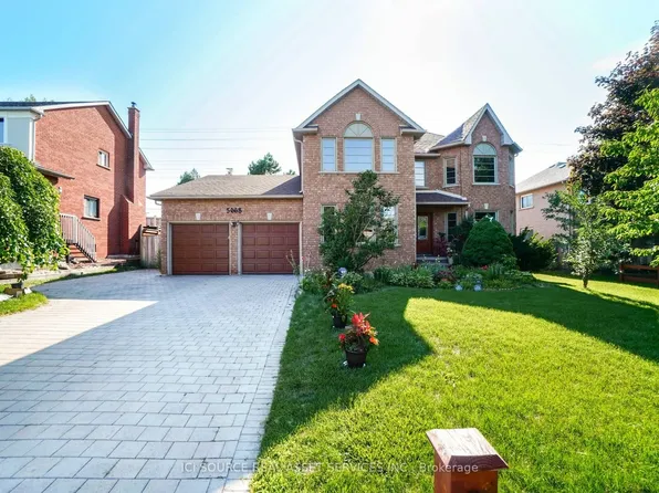 5668 Turney Dr, Mississauga, ON L5M 4Y9