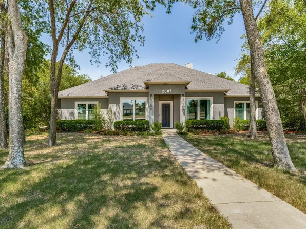 2607 Creekwood Dr, Cedar Hill, TX 75104