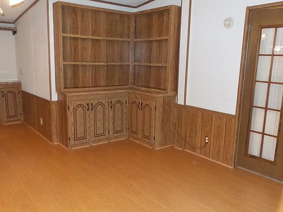 5th image of 1355 County Road 51
