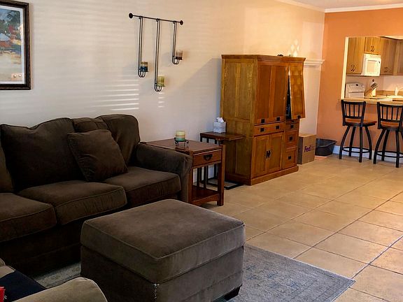 3rd image of 10 Ponte Vedra Ct Unit C