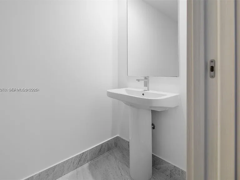 801 S Miami Ave #1702 — Photo 12