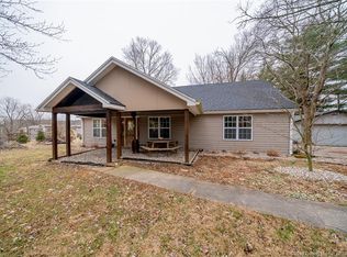 4421 Old Vincennes Rd, Floyds Knobs, IN 47119