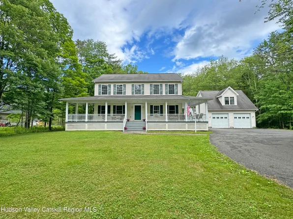 200 Blue Mountain Road, Saugerties, NY 12477