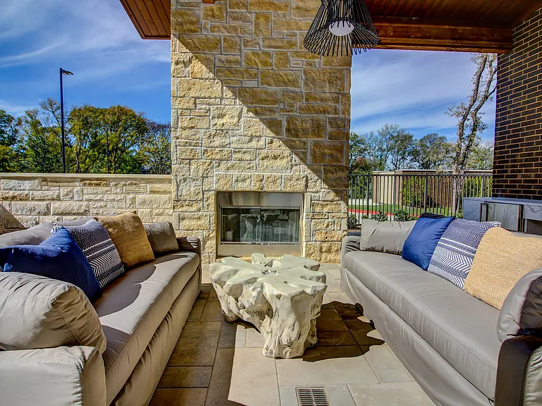 Outdoor Lounge