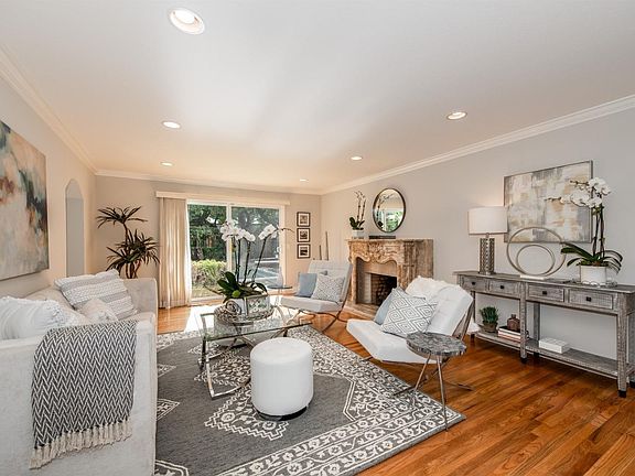 3rd image of 12138 Kristy Ln
