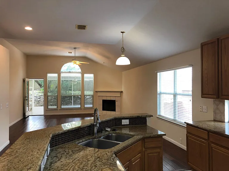21234 Rio Sabinal — Photo 7