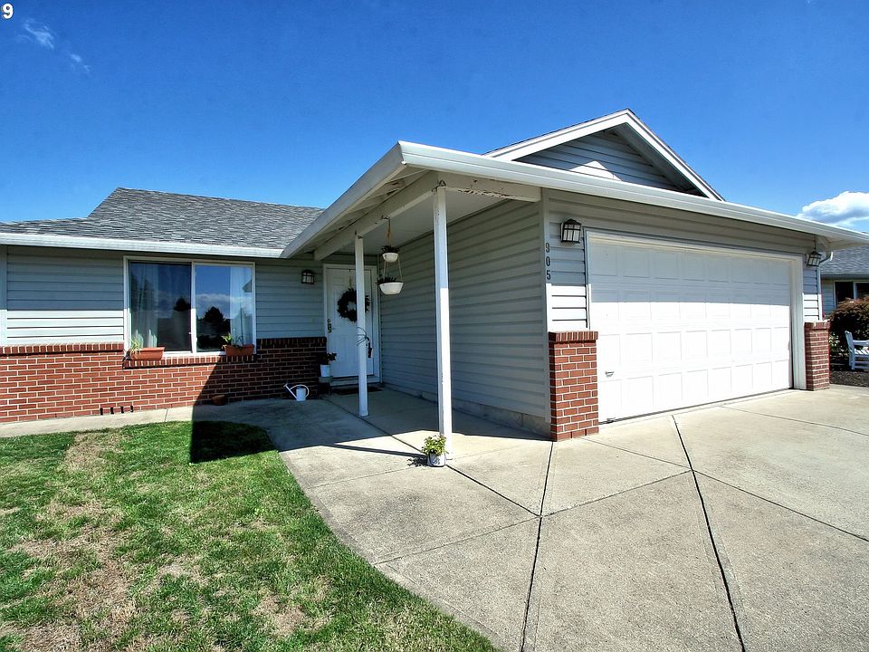 1st image of 905 SE 6th Ct