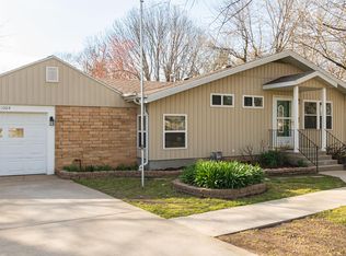 1004 Frisco St, Monett, MO 65708