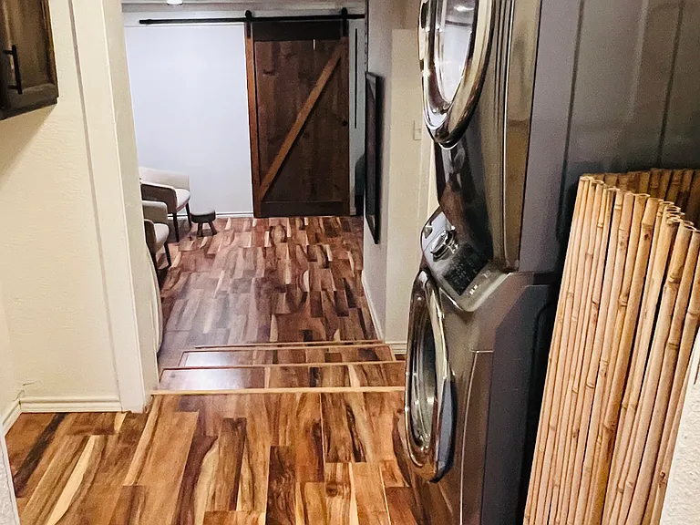 20042 FM 2015 — Photo 26