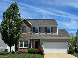 31944 Rustic Rdg, North Ridgeville, OH 44039