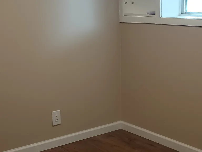 747 Easthills Dr — Photo 13
