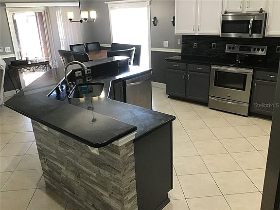 5th image of 2721 Eagle Canyon Dr S