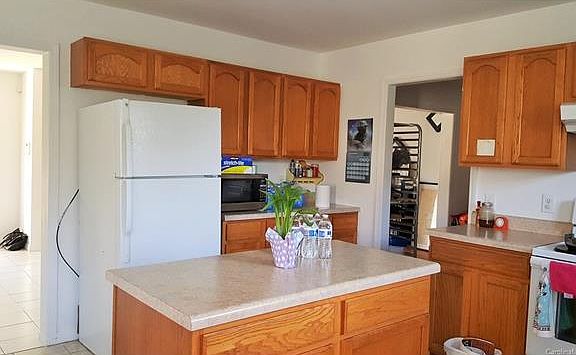 3rd image of 2236 Ballingarry Dr