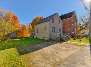 503 Moffat St, Pembroke, ON K8A3Y2