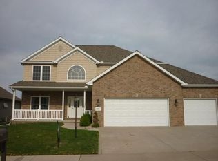 10608 N Trailside Ln, Dunlap, IL 61525