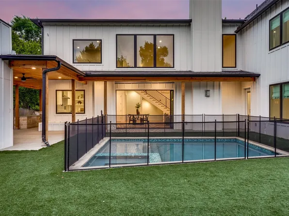 6907 Blessing Dr, Dallas, TX 75214