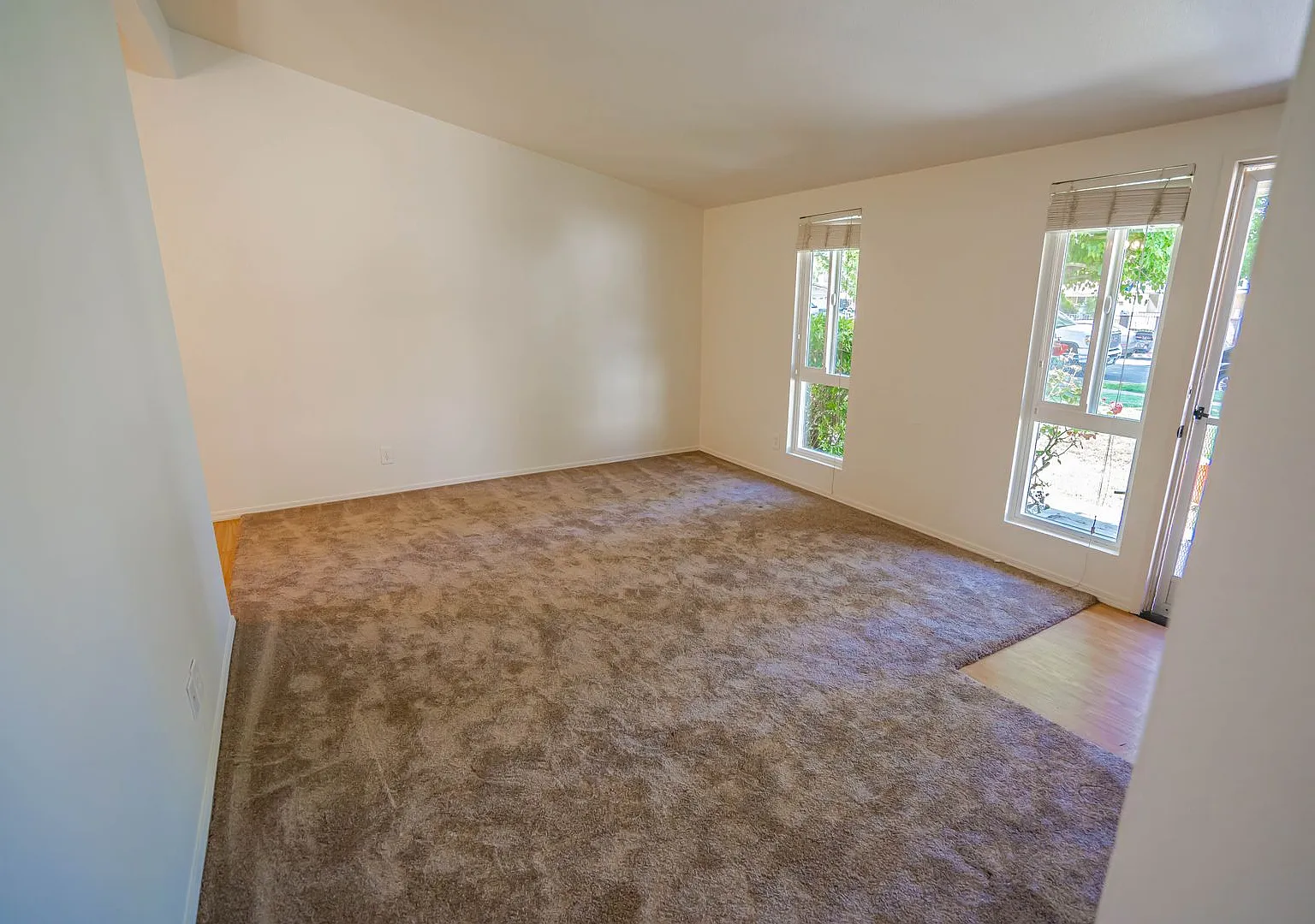 Coming Soon! Single Story 3 Bedroom In Canyon Country! — Photo 3