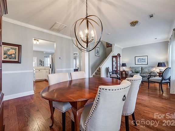 5th image of 4911 Stowe Derby Dr