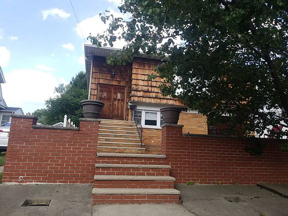 3rd image of 583 W Scott Ave