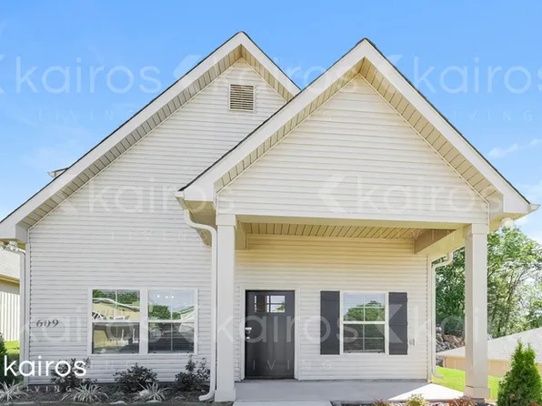 609 Wellingburg Rd SE, Huntsville, AL 35803