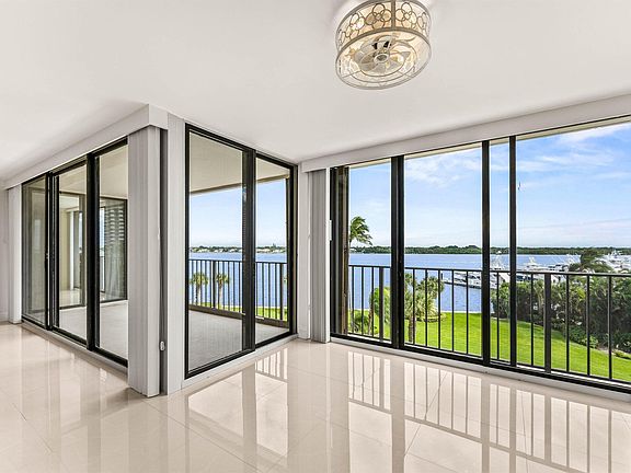 2nd image of 124 Lakeshore Dr #5310