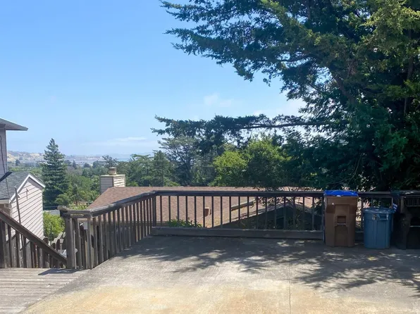 300 Corte Madera Avenue, Corte Madera, CA 94925
